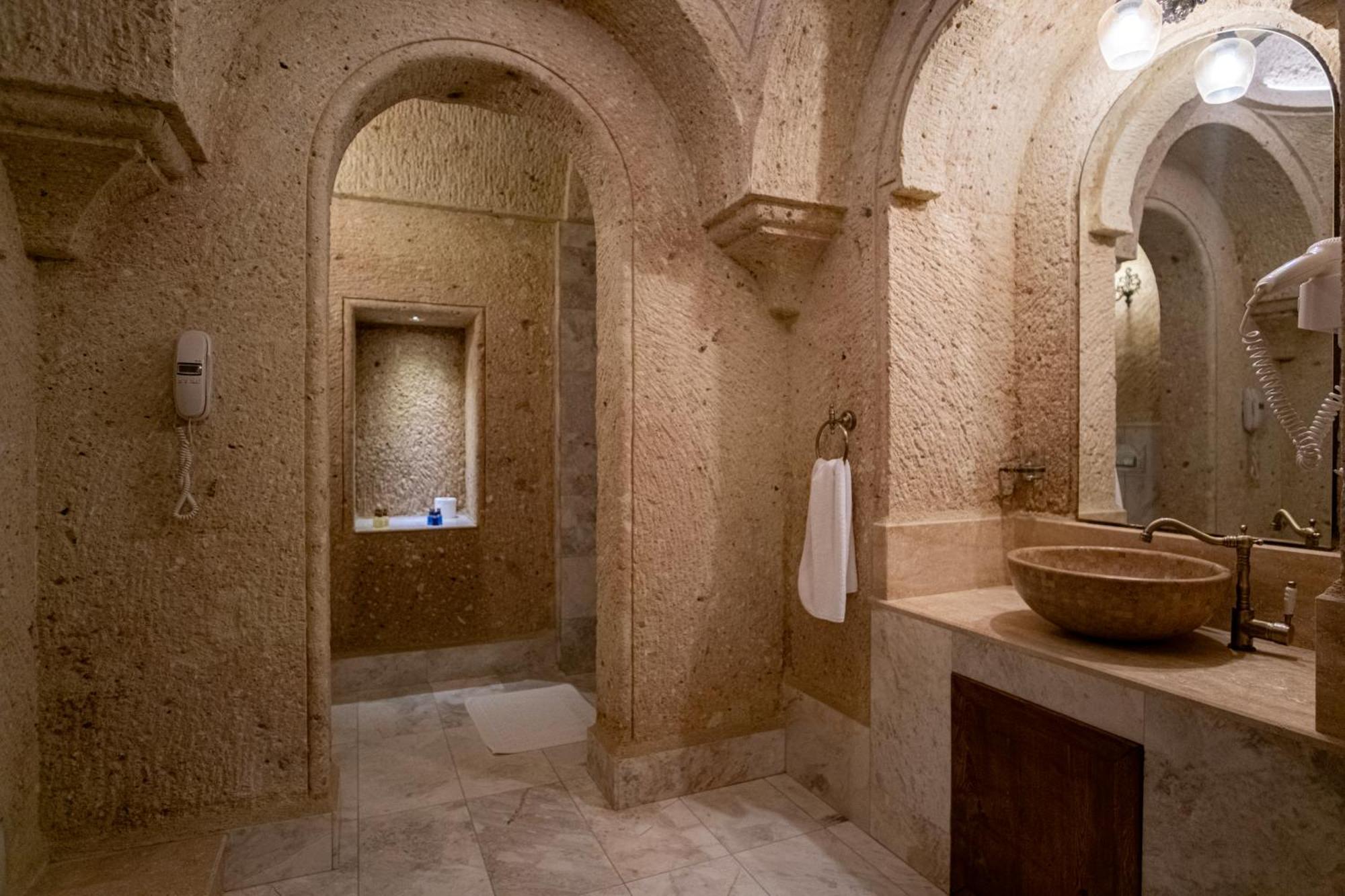 אורגופ Kemerhan Cave Suites מראה חיצוני תמונה